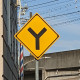 Ｙ形道路交差点あり（交通標識（警戒標識）コレクション）